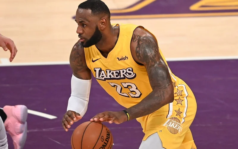 LeBron’s Odd Plus/Minus Stat Actually Bodes Well for Lakers’ Playoff Hopes