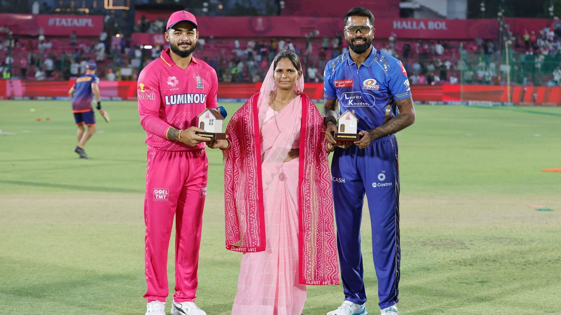 Former England football manager spotted in stands donning pink jersey during RR vs MI IPL 2025 match [In Picture]