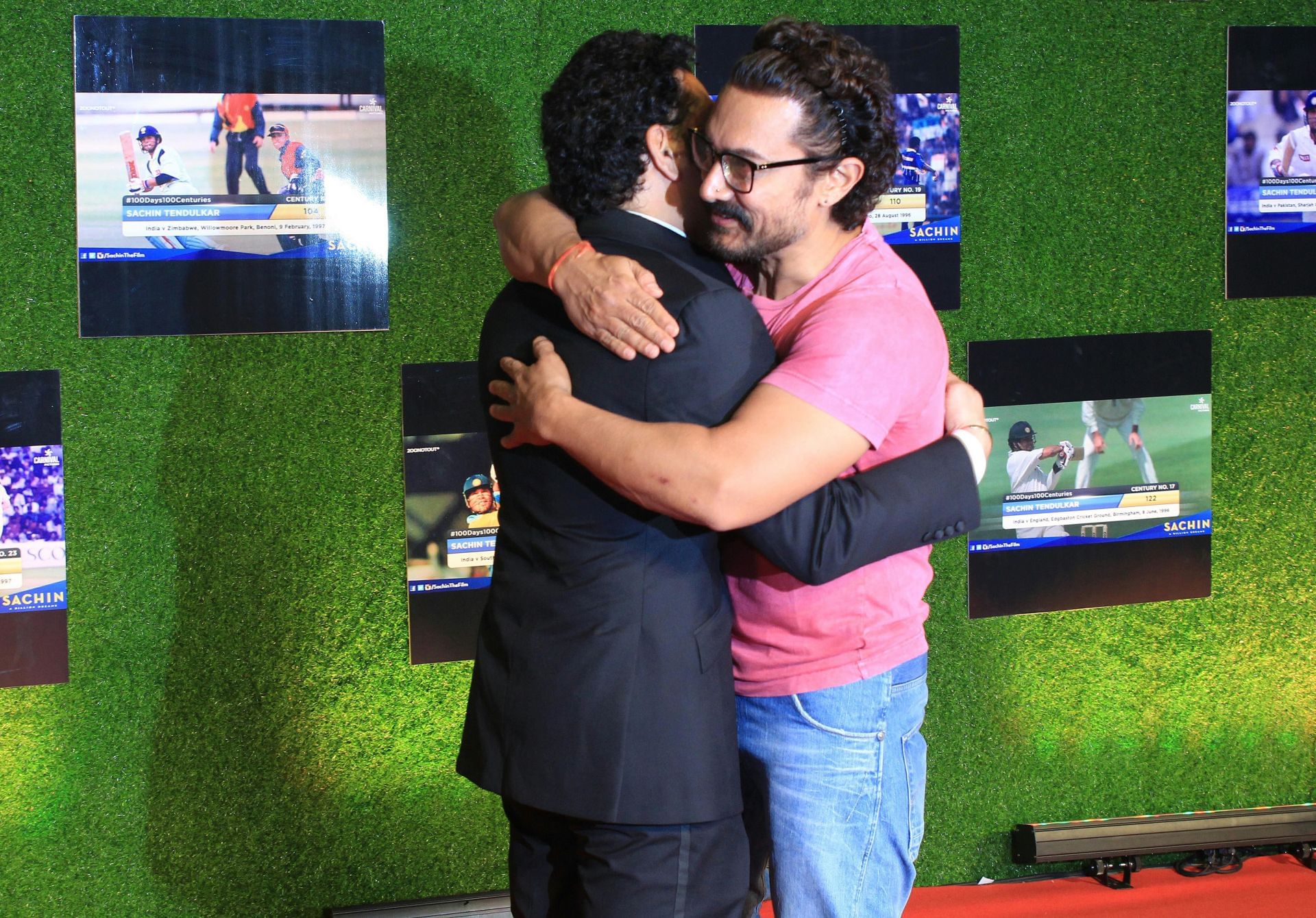 Sachin Tendulkar greets Aamir Khan after attending screening of latter’s movie ‘Sitaare Zameen Par’ post IPL 2025 [Watch]