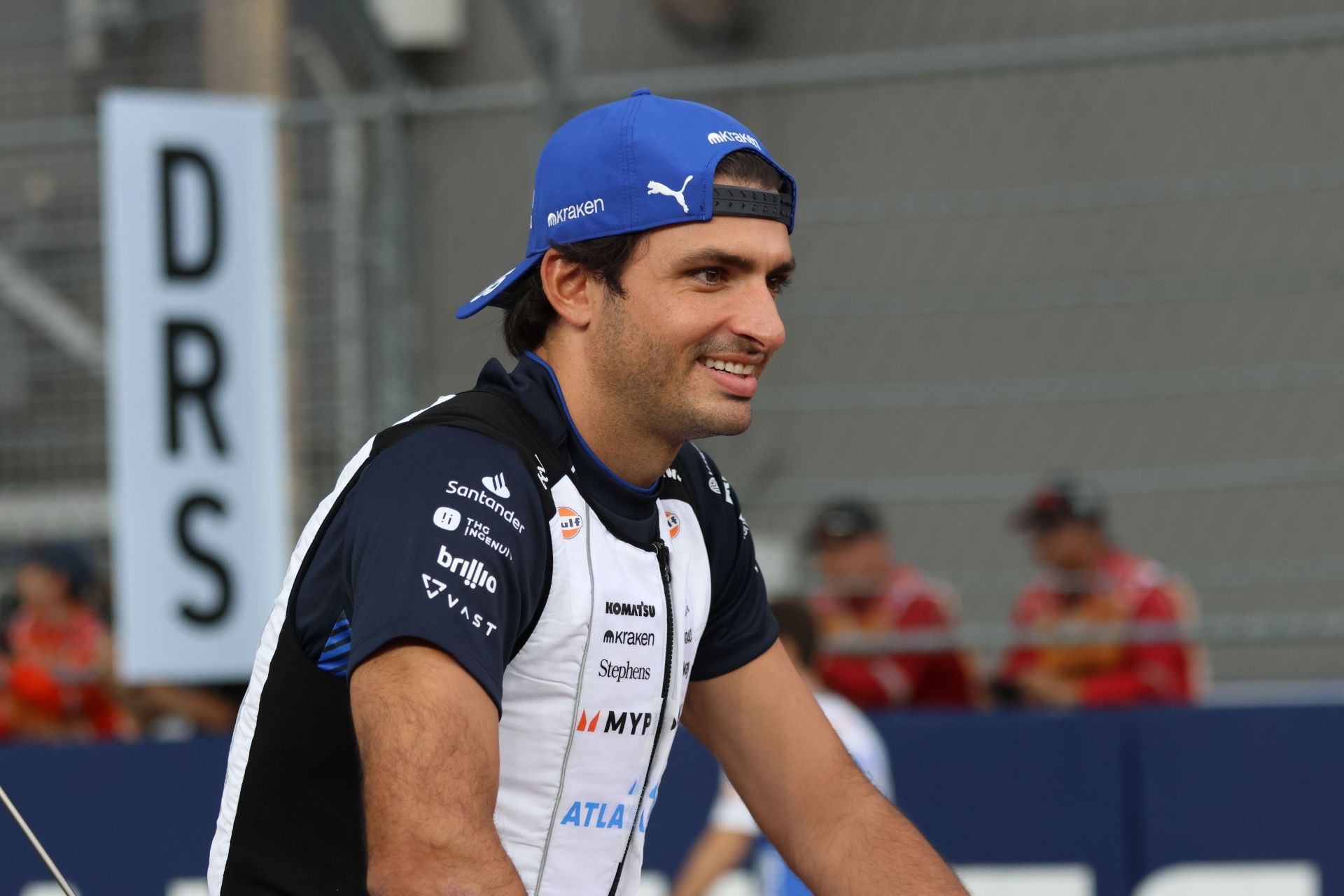 Williams driver Carlos Sainz heaps big praise on compatriot by calling him ‘Ayrton Senna of Moto GP’