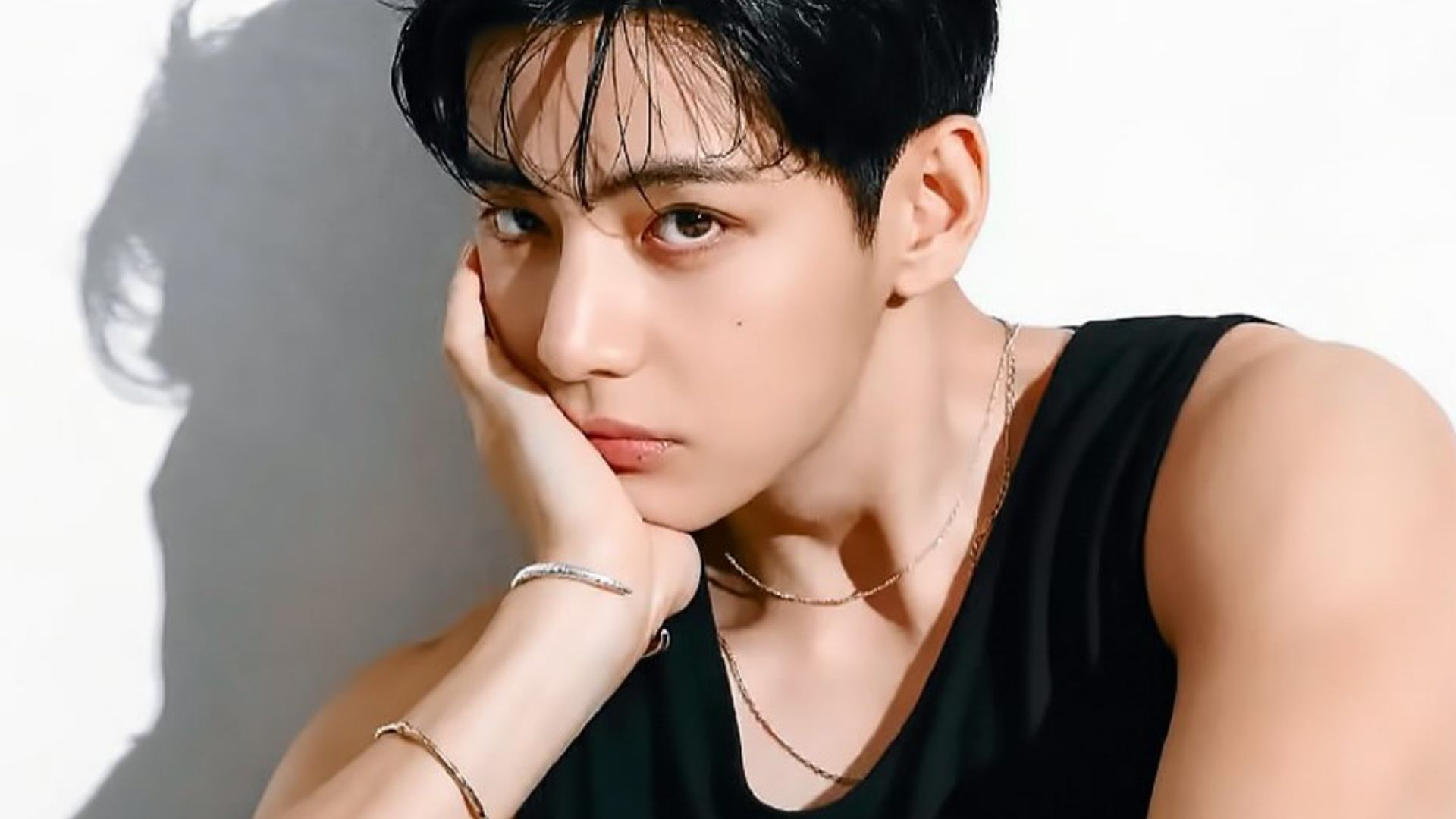 “Everything he touches becomes gold”: Fans react as Compose Coffee is named best performing franchise of 2025 following BTS’ Taehyung’s endorsement 