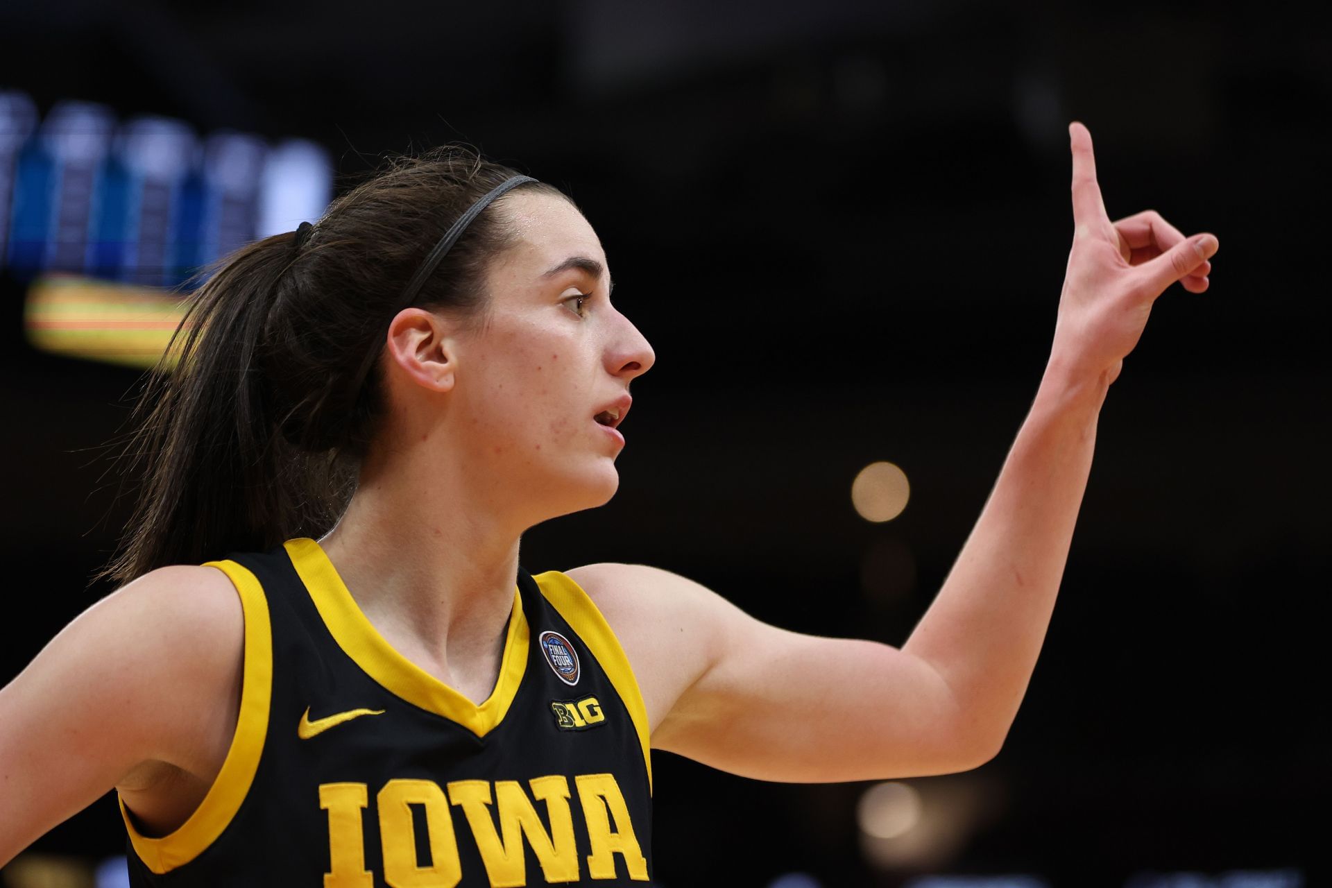 “Where’s the national championship minions”: Caitlin Clark fans rejoice as Iowa legend finds spot on AP’s All-Time WCBB First-Team 