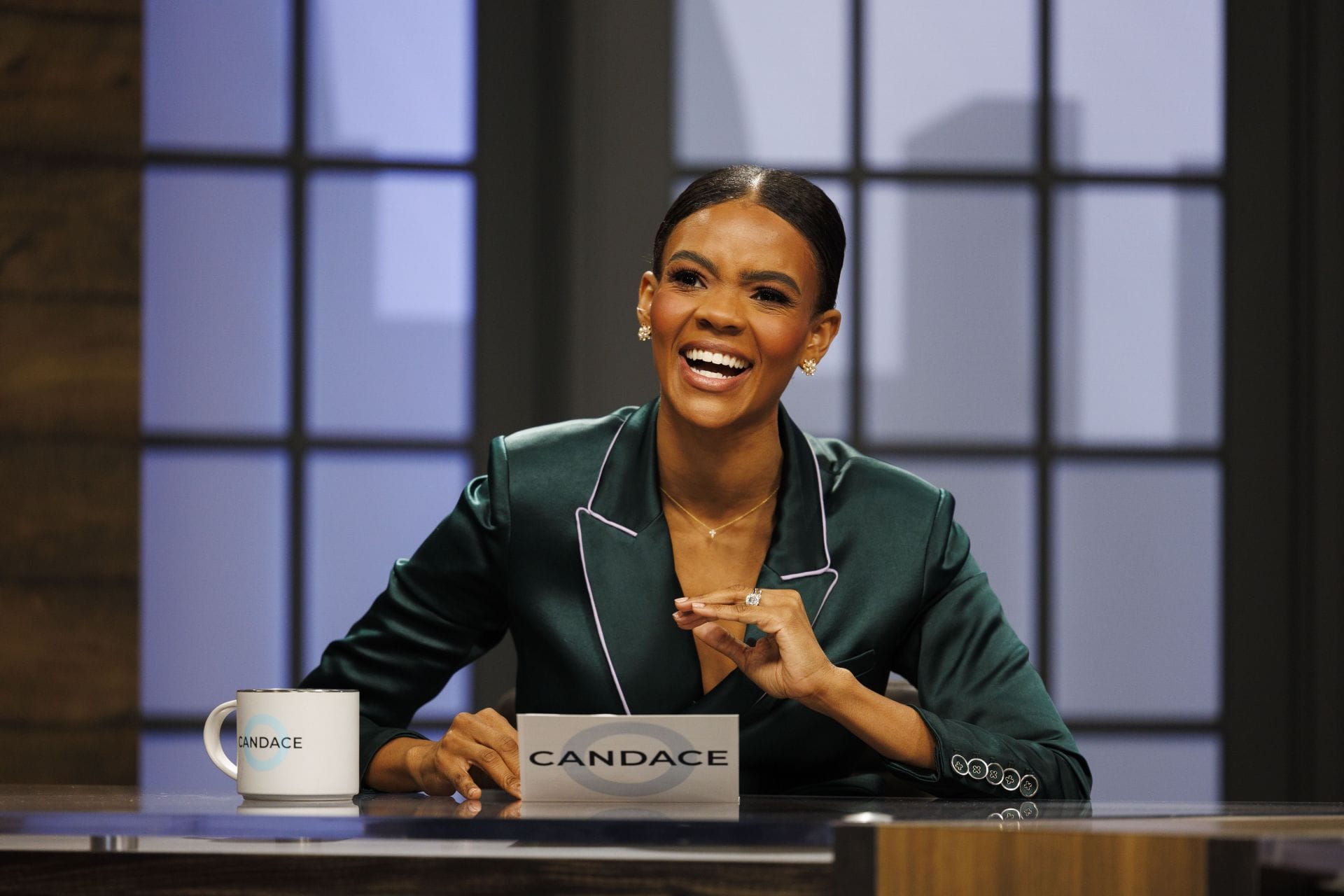 “Leave Erika Kirk the f*ck alone!”- Meghan McCain reacts to Washington Post’s piece on Candace Owens’ new series ‘Bride of Charlie’